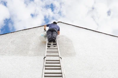 Peinture extérieure à Glanville — façades et ravalement